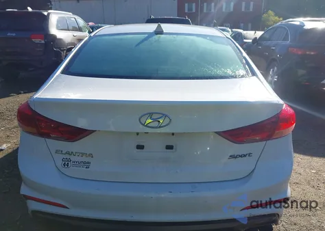 2017 Hyundai Elantra Sport z USA, uszkodzony, nr VIN KMHD04LB3HU355962